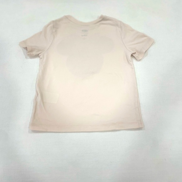 🍓 👧🏻 5 Piece BUNDLE of tees and a tank by Old Navy in size 4T girls for $8! - Picture 3 of 16